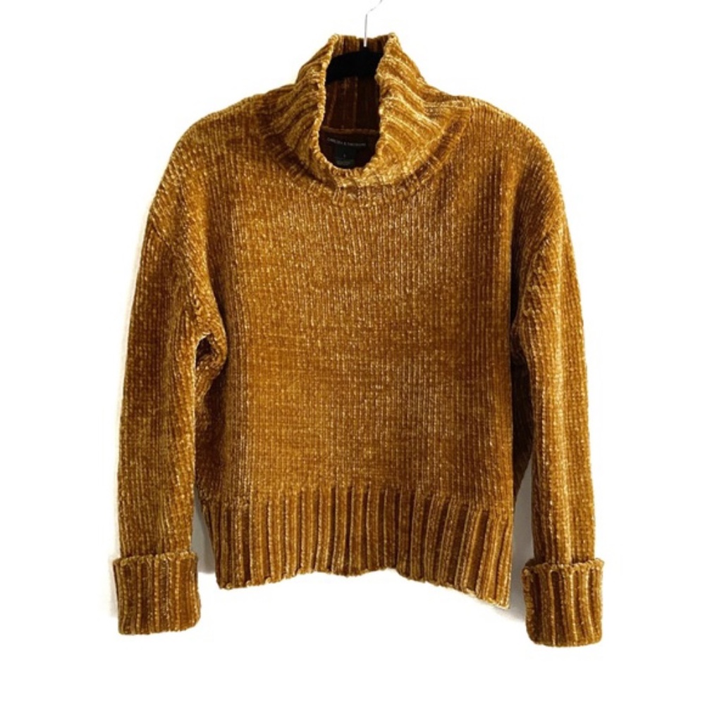 Chelsea & Theodore Gold Sweater Women Size S